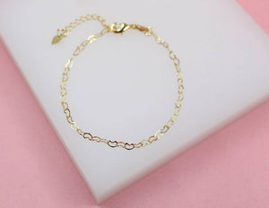 Dainty Outline Heart Bracelet - Golden Hour Boutique